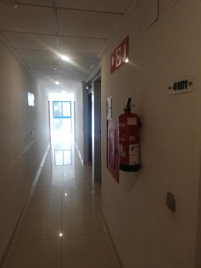 Apartamento Confortable En La Bahia De Alicante Luaran gambar